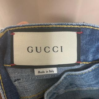 BTS ユンギ着用 GUCCI パッチフレアデニム