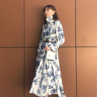 アメリヴィンテージ(Ameri VINTAGE)のUNDRESSED AVA TURTLE NECK DRESS(ロングワンピース/マキシワンピース)