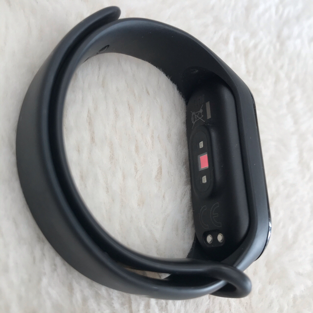 Xiaomi Mi Band 4 グローバル版 日本語対応 スポーツ/アウトドアのトレーニング/エクササイズ(トレーニング用品)の商品写真