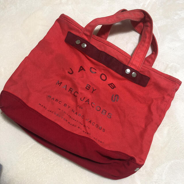 MARC BY MARC JACOBS(マークバイマークジェイコブス)のトートバッグ  マークジェイコブ mark by jacobs レディースのバッグ(トートバッグ)の商品写真