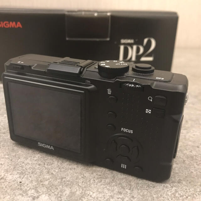 SIGMA(シグマ)のSIGMAシグマDP2ハイコンデジ スマホ/家電/カメラのカメラ(コンパクトデジタルカメラ)の商品写真