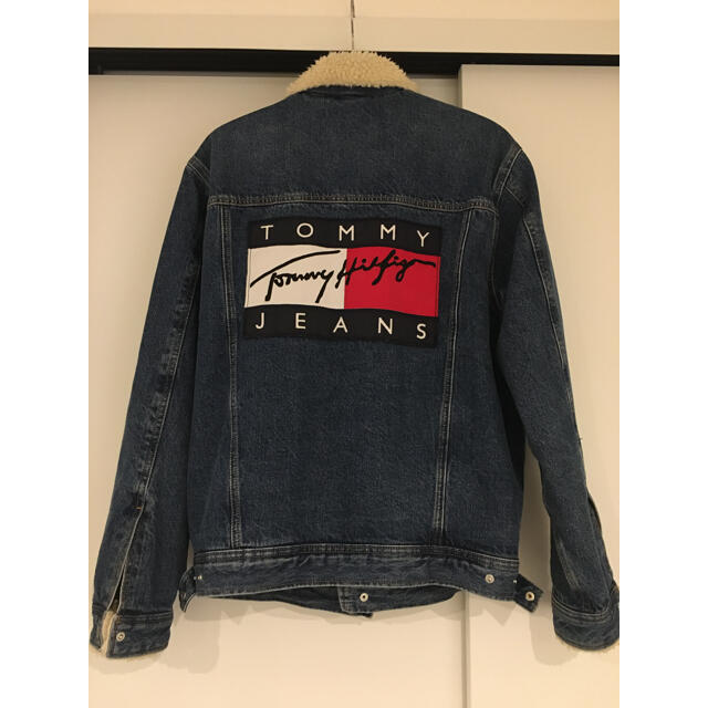 TOMMY HILFIGER(トミーヒルフィガー)のトミー　デニム ボア  ジャケット　tommy メンズのジャケット/アウター(Gジャン/デニムジャケット)の商品写真