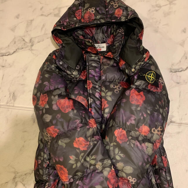 絶妙なデザイン Supreme - supreme stone lslandシュプリームストーン
