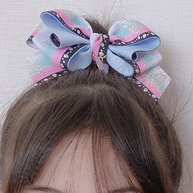 38ミリ  グログランリボン　蝶々箔押し　和柄　 ハンドメイドのアクセサリー(ヘアアクセサリー)の商品写真