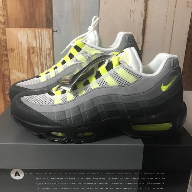 メンズ【新品未使用・未試着】AIR MAX 95 イエローグラデ　エアマックス95