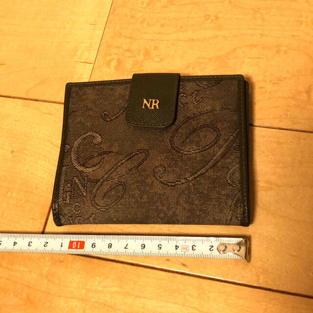 NINA RICCI(ニナリッチ)のNINA RICCI ショルダーバッグ 二つ折り財布 レディースのバッグ(ショルダーバッグ)の商品写真