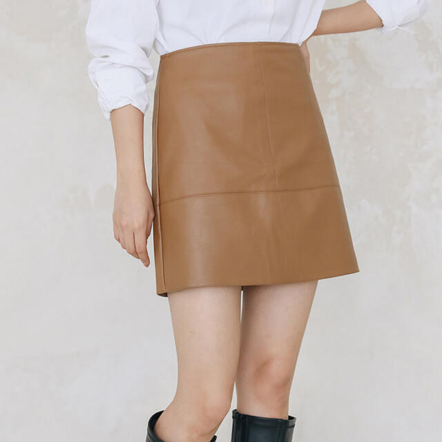 レザーミニスカート　韓国ファッション レディースのスカート(ミニスカート)の商品写真