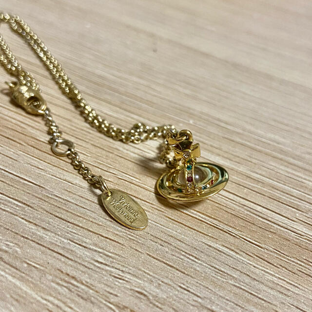 Vivienne Westwood(ヴィヴィアンウエストウッド)のVivienne Westwood PETITE ORB ネックレス レディースのアクセサリー(ネックレス)の商品写真