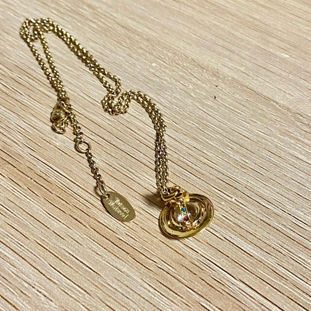 Vivienne Westwood(ヴィヴィアンウエストウッド)のVivienne Westwood PETITE ORB ネックレス レディースのアクセサリー(ネックレス)の商品写真