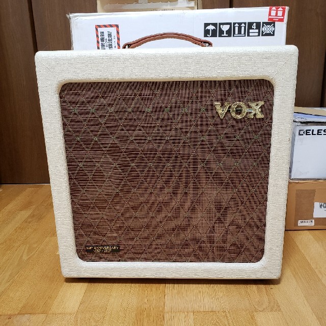 VOX(ヴォックス)のVOX AC15H1TV　TGSWさん専用 楽器のギター(ギターアンプ)の商品写真