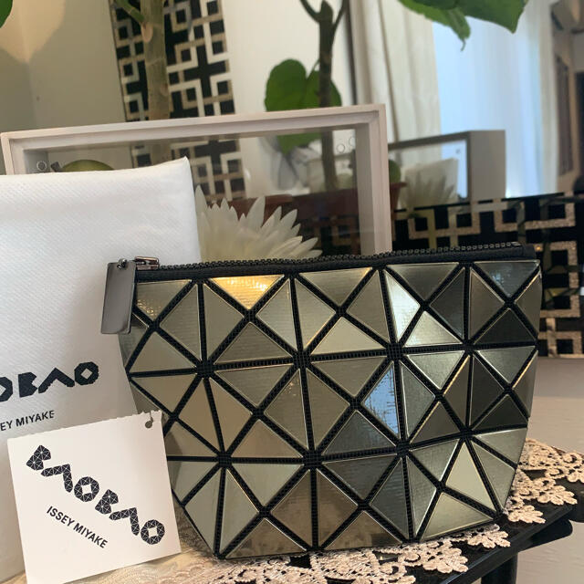 BAOBAO issey miyake/マットポーチ/横19×縦12×マチ8