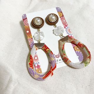 ちりめん紐の和風ピアス【01】ハンドメイド(ピアス)