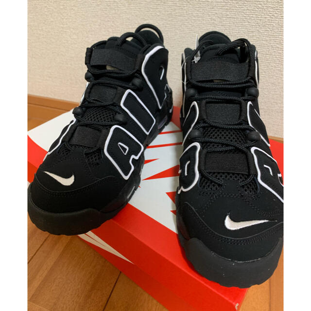 NIKE(ナイキ)のNIKE AIR MORE UPTEMPO メンズの靴/シューズ(スニーカー)の商品写真