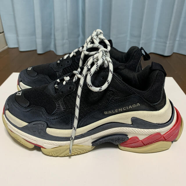 BALENCIAGA トリプルS 37 ブラックレッドBalenciaga