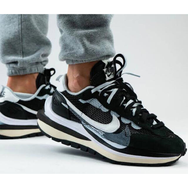 SACAI × NIKE VAPOR WAFFLE