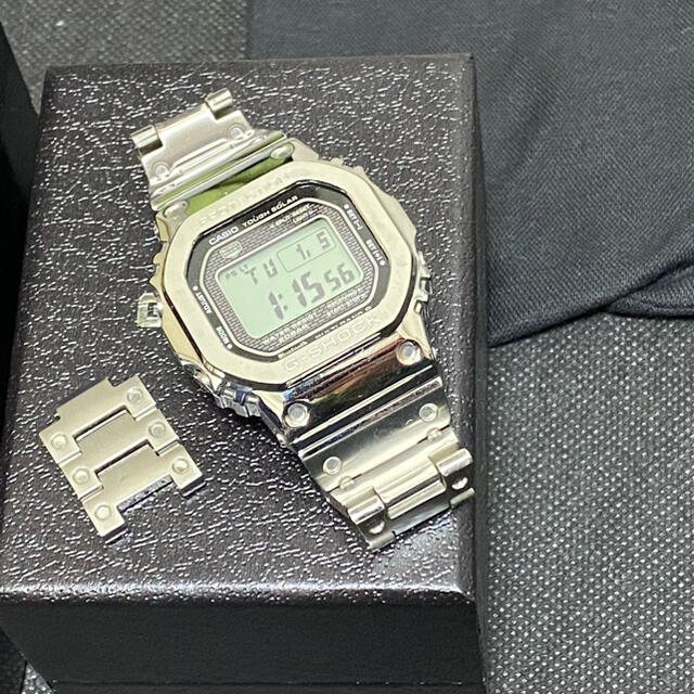 G-SHOCK(ジーショック)のGMW-B5000D-1JF 中古品 メンズの時計(腕時計(デジタル))の商品写真