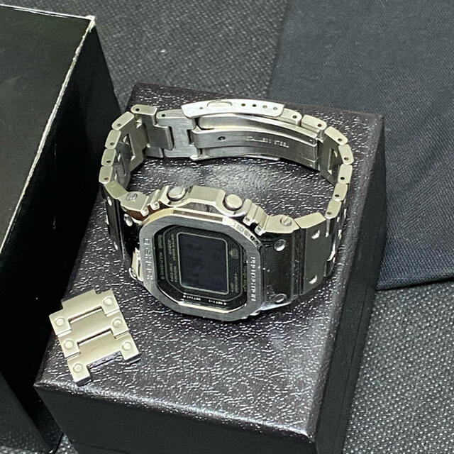 G-SHOCK(ジーショック)のGMW-B5000D-1JF 中古品 メンズの時計(腕時計(デジタル))の商品写真