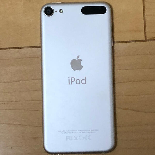 iPod touch 第6世代 32GB 本体、ケースのみ 2