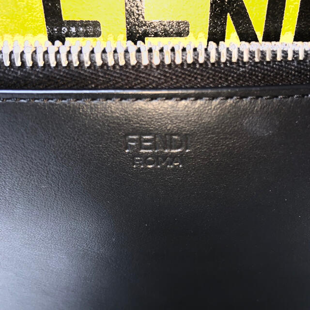 FENDI(フェンディ)の参考定価10万円✨ 新品 FENDI フェンディ バッグバグズ クラッチバッグ メンズのバッグ(セカンドバッグ/クラッチバッグ)の商品写真