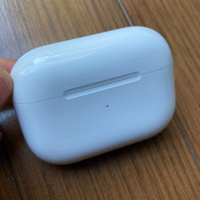 AirPods Pro エアポッズプロ　正規品ヘッドフォン/イヤフォン