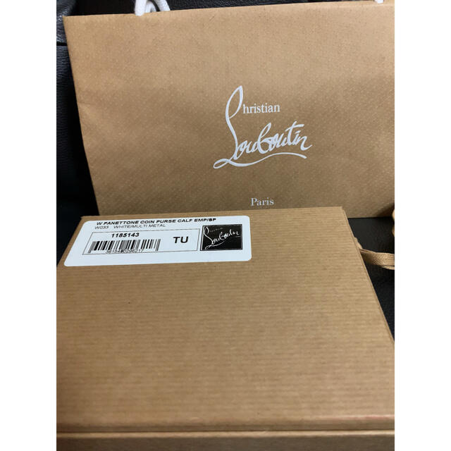 Christian Louboutin(クリスチャンルブタン)のルブタン　財布 レディースのファッション小物(財布)の商品写真