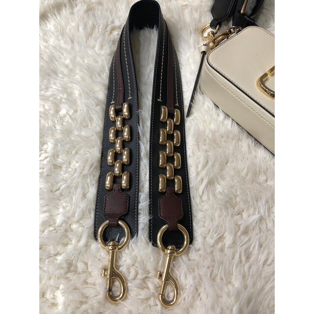 MARC JACOBS(マークジェイコブス)のMARC JACOBS  マークジェイコブス　ストラップ  レディースのバッグ(その他)の商品写真