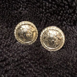 ジャンニヴェルサーチ(Gianni Versace)のGianni versace ピアス② アクセサリー ヴェルサーチ (ピアス)