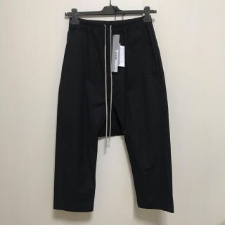 リックオウエンス(Rick Owens)のRick Owens ドローストリングクロップドパンツ 46 ブラック(サルエルパンツ)