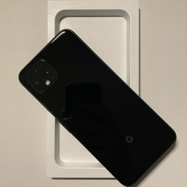 Google Pixel(グーグルピクセル)の【美品】Google Pixel4 64GB 黒 スマホ/家電/カメラのスマートフォン/携帯電話(スマートフォン本体)の商品写真