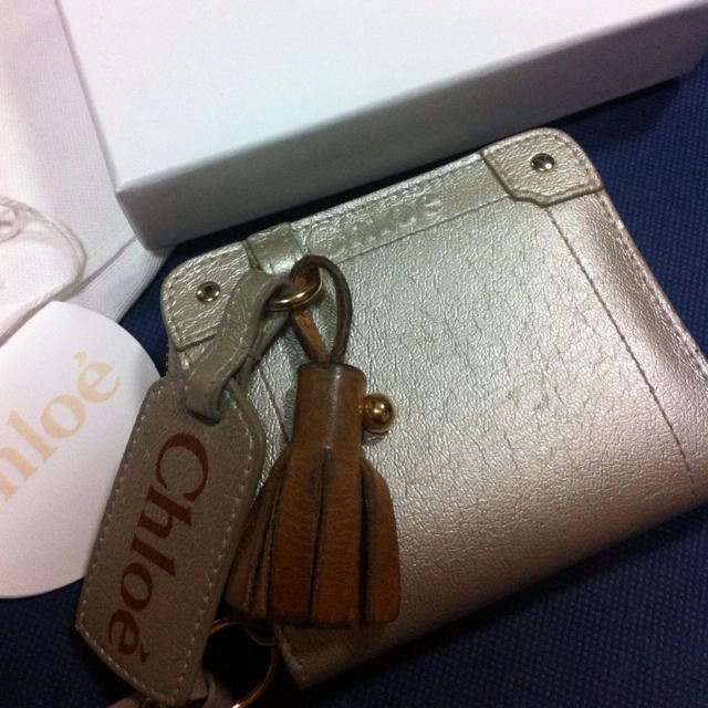 Chloe(クロエ)のChloe 二つ折り財布(送料込み) レディースのファッション小物(財布)の商品写真