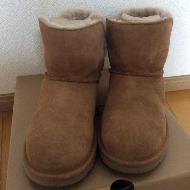 ブーツUGG ムートンブーツ