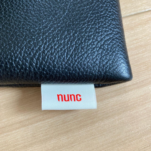 nunc レザー サコッシュ メンズのバッグ(ショルダーバッグ)の商品写真