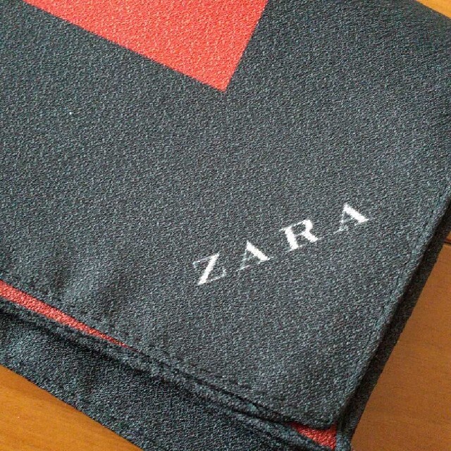ZARA 風呂敷 レディースのファッション小物(バンダナ/スカーフ)の商品写真