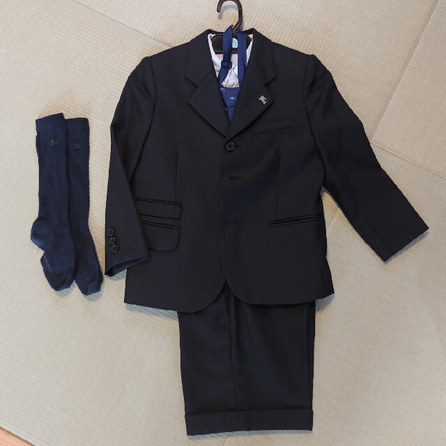 BURBERRY(バーバリー)のバーバリー　スーツ　120 キッズ/ベビー/マタニティのキッズ服男の子用(90cm~)(ドレス/フォーマル)の商品写真
