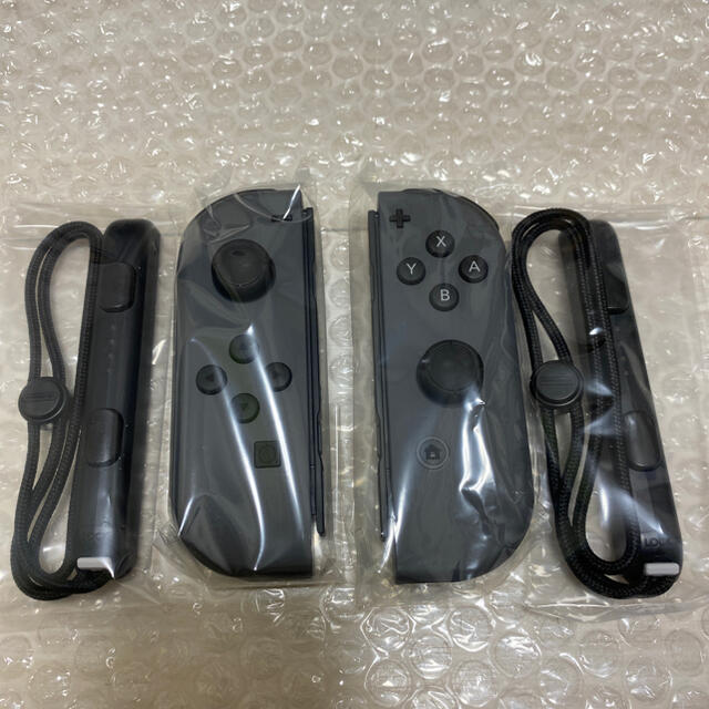 Switchジョイコン 任天堂純正品  ジョイコン　グレー左右セット ストラップゲームソフト/ゲーム機本体