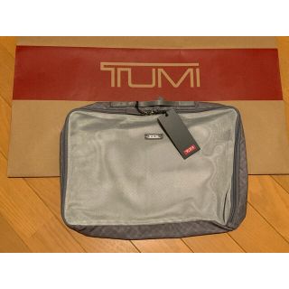 トゥミ(TUMI)の【新品】TUMI パッキングケース(旅行用品)