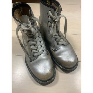 ドクターマーチン(Dr.Martens)のドクターマーチン　ブーツ　シルバー　size7(ブーツ)