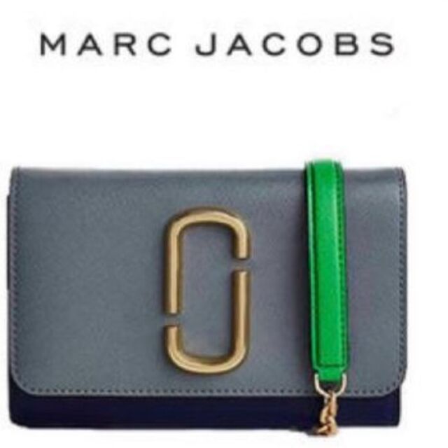 レディースマークジェイコブス　MARC JACOBS　スナップショット　チェーンウォレット