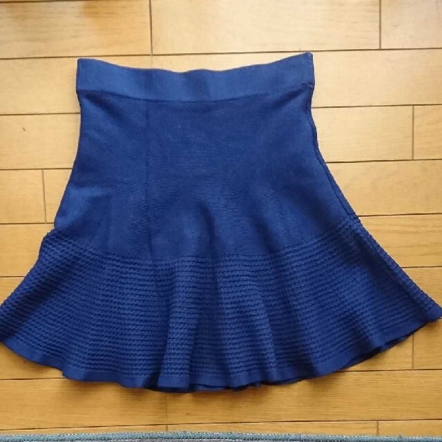 kumikyoku（組曲）(クミキョク)のKUMIKYOKU フレアースカート レディースのスカート(ひざ丈スカート)の商品写真