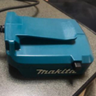 マキタ(Makita)のマキタ冷風ジャケット用バッテリーホルダー(バッテリー/充電器)