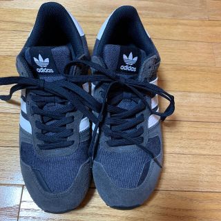 アディダス(adidas)のadidas スニーカー　22.5(スニーカー)