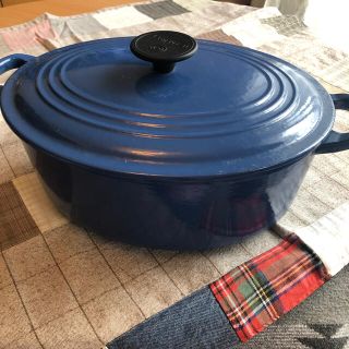 ルクルーゼ(LE CREUSET)の《ジャンク》ル・クルーゼの鍋　ココット・オーバル　楕円　ブルー(鍋/フライパン)