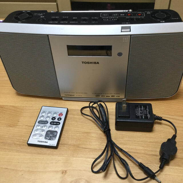 東芝(トウシバ)のTOSHIBA       SD／USB／CDラジオ スマホ/家電/カメラのオーディオ機器(ポータブルプレーヤー)の商品写真