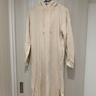 ユニクロ(UNIQLO)のユニクロスウェットフーデットロングワンピース(ロングワンピース/マキシワンピース)