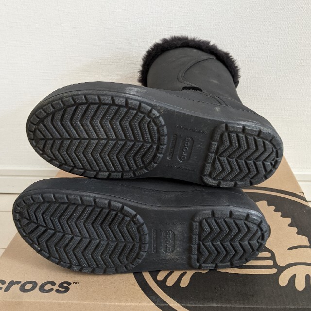 crocs(クロックス)のクロックス　ボアブーツ　サイズ７ レディースの靴/シューズ(ブーツ)の商品写真