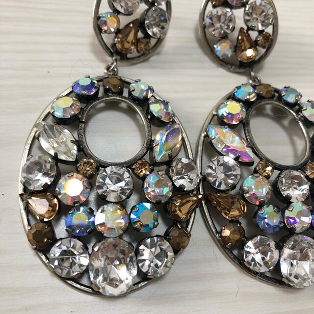 SWAROVSKI(スワロフスキー)の美品 ピアス スワロフスキー ビンテージ ドレス 着物 成人式 おおぶり レア ハンドメイドのアクセサリー(ピアス)の商品写真