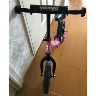 れい様専用　手渡し、郵送費用0円STRIDER 綺麗な状態(自転車本体)