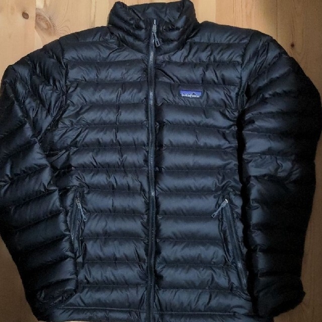 patagonia(パタゴニア)のklevis様専用　patagonia　パタゴニア　ダウンセーター メンズのジャケット/アウター(ダウンジャケット)の商品写真