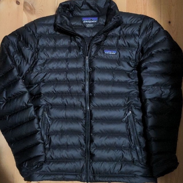 patagonia(パタゴニア)のklevis様専用　patagonia　パタゴニア　ダウンセーター メンズのジャケット/アウター(ダウンジャケット)の商品写真