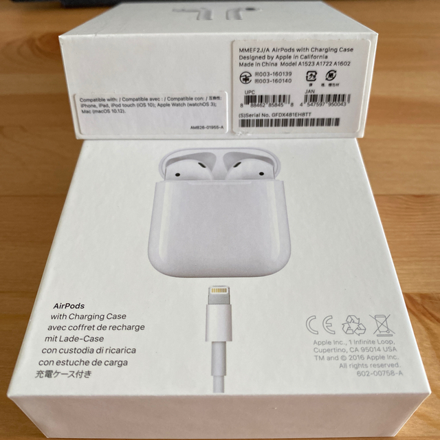 AirPods with Charging Case 3